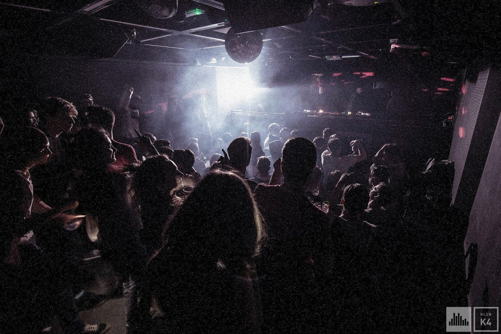 K4x4 w/ Helena Hauff