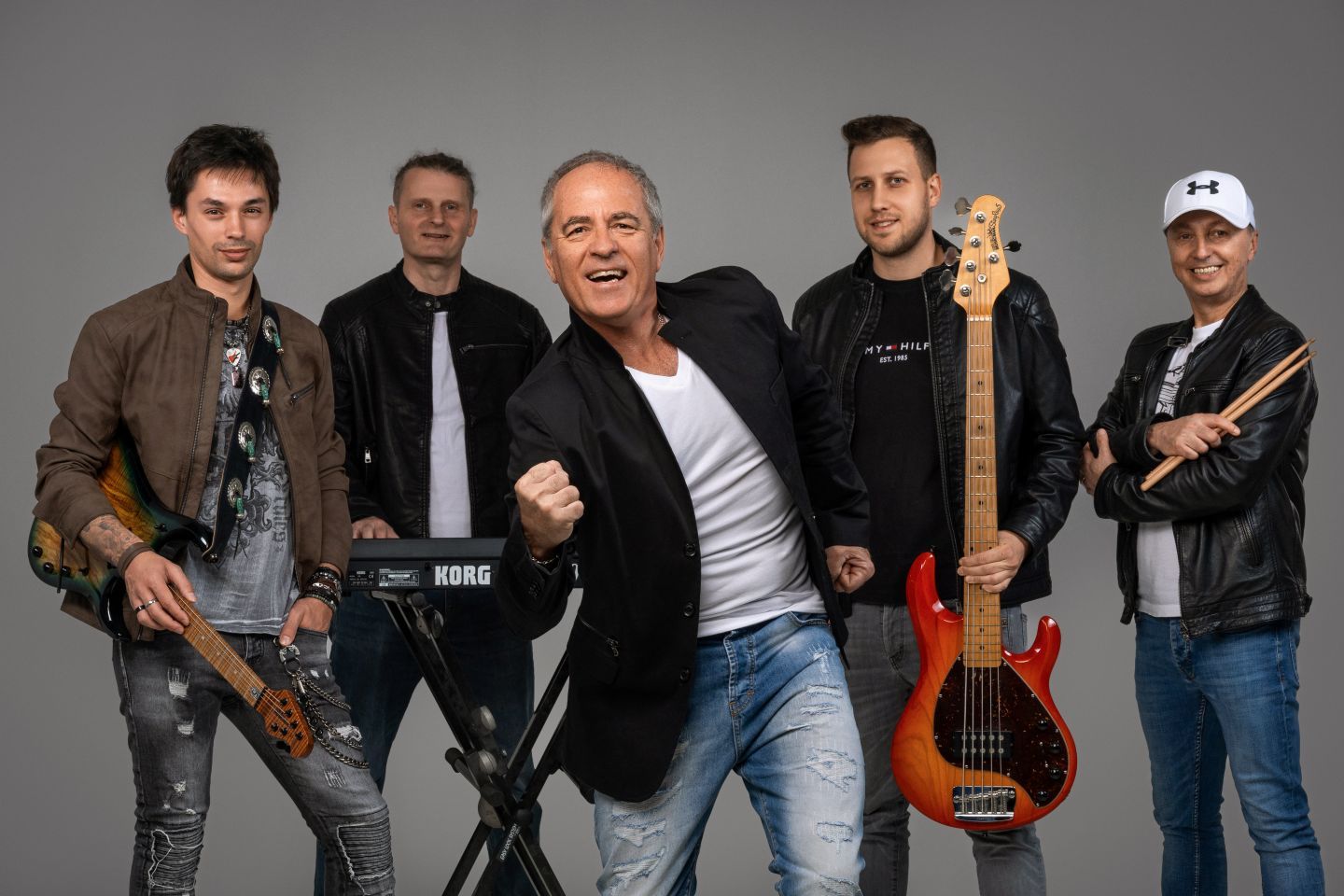 Odprtje Poznopoletnega festivala in KONCERT: Vili Resnik & band