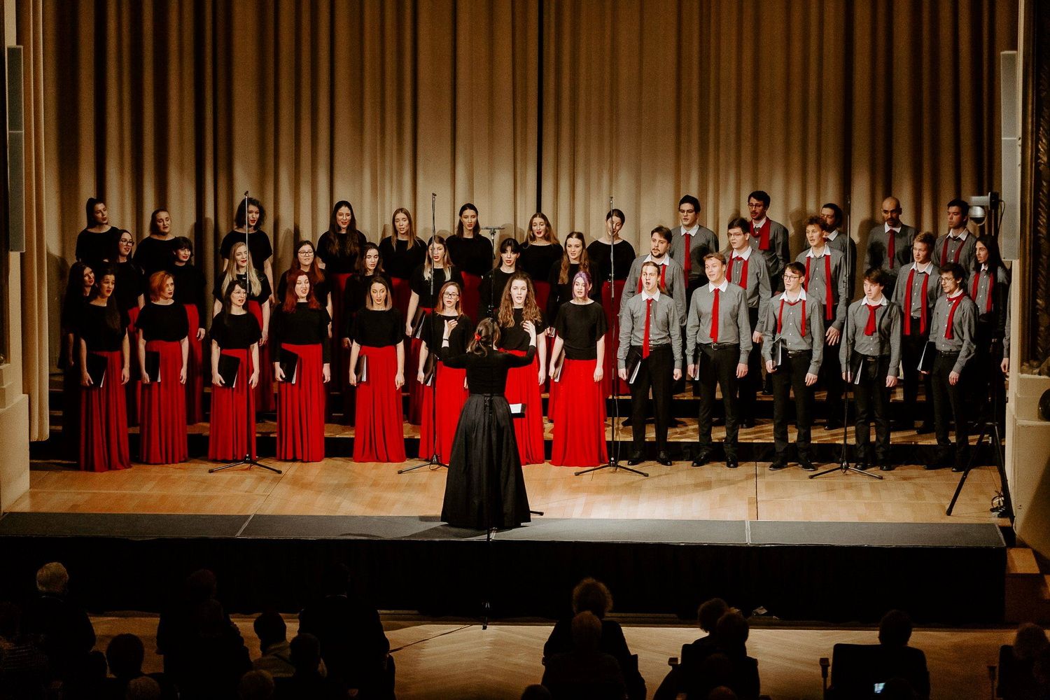 BILO JE NEKOČ, Koncert Akademskega pevskega zbora Tone Tomšič Ljubljana