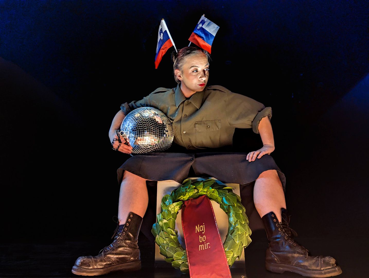 FESTIVAL KLOVNBUF: ANJA BEZLOVA: FUTRAJ MOJ EGO 2