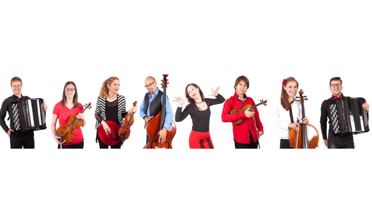 ROJOTANGO ORCHESTRA