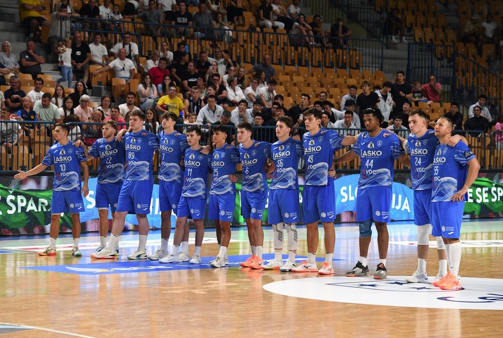 RK Celje Pivovarna Laško-RK Sviš Cuglej okna Ivančna Gorica