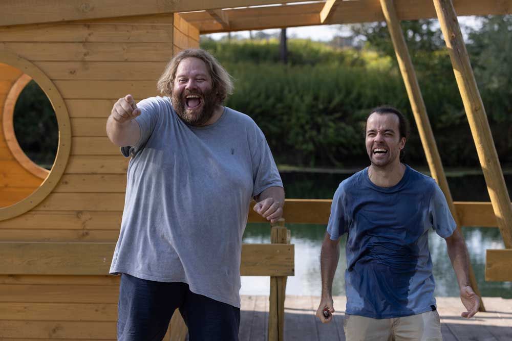 SLIFF: Skriti ljudje