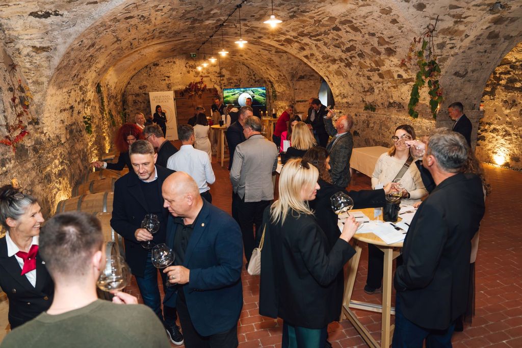 Festival vin s pridihom vrtnic `26