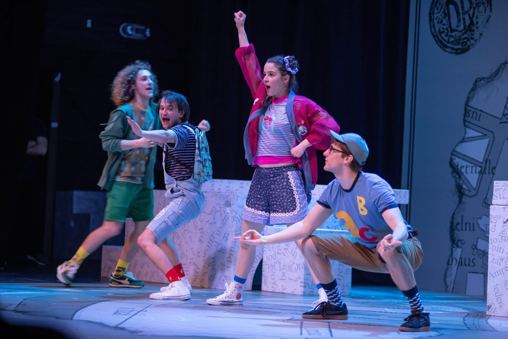 Simona Semenič: SKRIVNO DRUŠTVO KRVZ - ODPOVEDANO