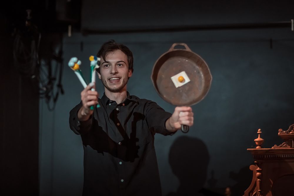 Kovačič, Žnidaršič: RAZMETANA SOBA