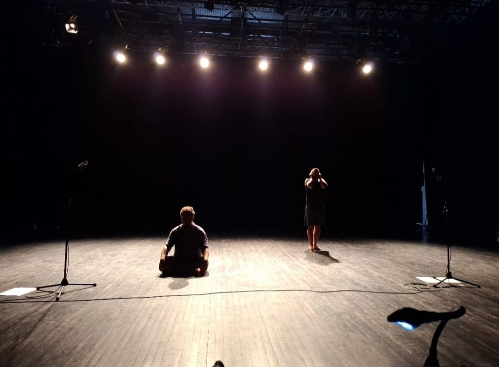 Mladi levi | Francesca Berardi: HAMLET ALI F.O.M.O.